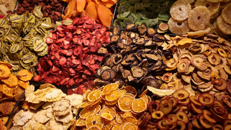 نقش میوه خشک در صنایع مختلف غذایی
